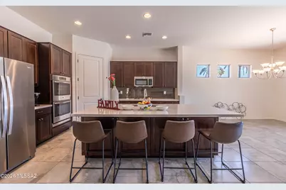 8881 E Wright School Loop, Tucson, AZ 85715 - Photo 3