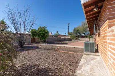 7418 E Calle La Vega, Tucson, AZ 85710 - Photo 23