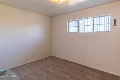 7418 E Calle La Vega, Tucson, AZ 85710 - Photo 13