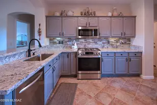 1329 N Birds Nest Rd, Green Valley, AZ 85614 - Photo 19