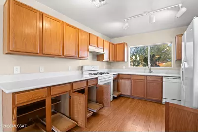 8194 N Iron Ridge Drive, Tucson, AZ 85743 - Photo 31