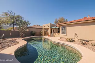 8194 N Iron Ridge Dr, Tucson, AZ 85743 - Photo 17