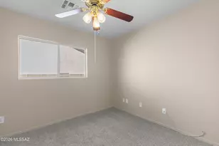 8194 N Iron Ridge Dr, Tucson, AZ 85743 - Photo 43