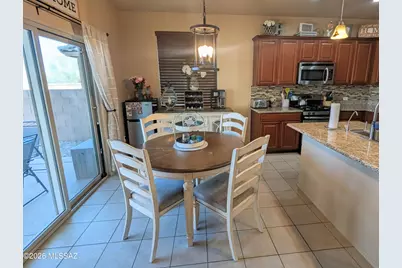 724 W Calle Capotasto, Sahuarita, AZ 85629 - Photo 7