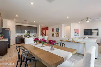 10498 W Beaman Lane, Marana, AZ 85653 - Photo 17