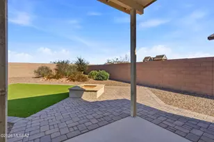 10498 W Beaman Ln, Marana, AZ 85653 - Photo 35