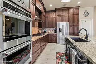 12072 N Portico Pl, Oro Valley, AZ 85755 - Photo 3