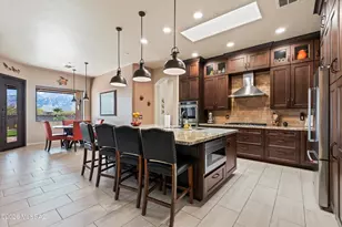 12072 N Portico Pl, Oro Valley, AZ 85755 - Photo 11