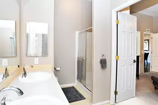 9058 N Valhalla Dr, Tucson, AZ 85743 - Photo 25