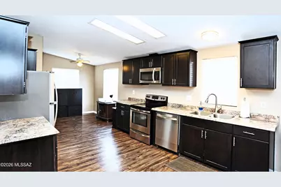 9058 N Valhalla Drive, Tucson, AZ 85743 - Photo 3