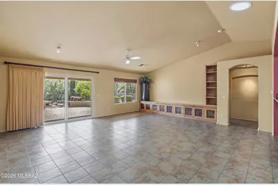 2630 E Genevieve Way, Green Valley, AZ 85614 - Photo 9
