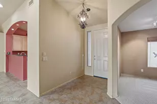 2630 E Genevieve Way, Green Valley, AZ 85614 - Photo 7