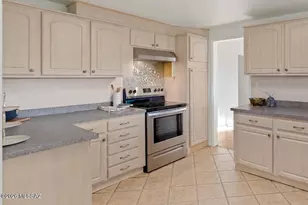 7140 N Edgewood Pl, Tucson, AZ 85704 - Photo 7