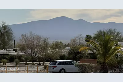 348 W Via Del Heroe, Green Valley, AZ 85614 - Photo 7