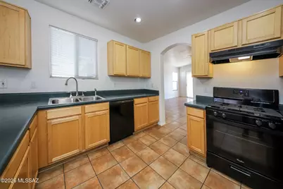 10166 E Desert Gorge, Tucson, AZ 85747 - Photo 9