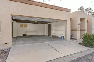 2817 W Medlar Pl, Tucson, AZ 85745 - Photo 21