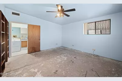 8509 E Louise Drive, Tucson, AZ 85730 - Photo 29