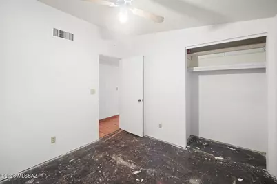 8509 E Louise Drive, Tucson, AZ 85730 - Photo 23