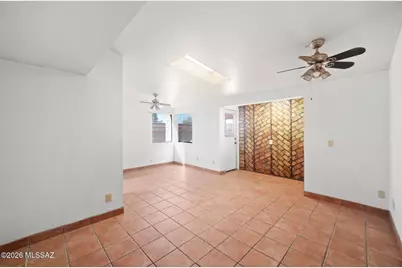 8509 E Louise Drive, Tucson, AZ 85730 - Photo 17