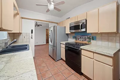 8509 E Louise Drive, Tucson, AZ 85730 - Photo 3