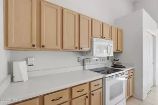 3671 W Meadow Briar Dr, Tucson, AZ 85741 - Photo 21