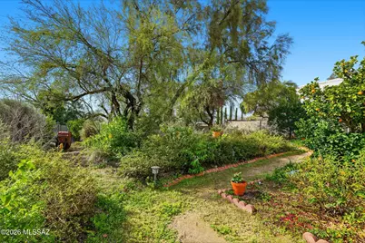 3671 W Meadow Briar Drive, Tucson, AZ 85741 - Photo 3