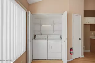 8876 N Carolanne Dr, Tucson, AZ 85742 - Photo 13