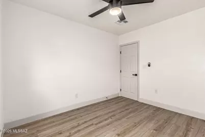 2032 E Florence Drive, Tucson, AZ 85719 - Photo 23