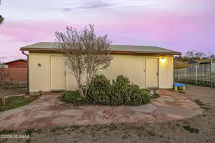 975 N Evergreen Dr, Oracle, AZ 85623 - Photo 41