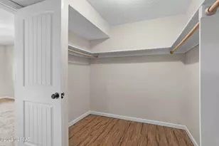 6335 N Barcelona Ln, Tucson, AZ 85704 - Photo 11