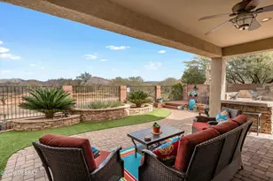 8040 W Fish Eagle Dr, Tucson, AZ 85757 - Photo 5