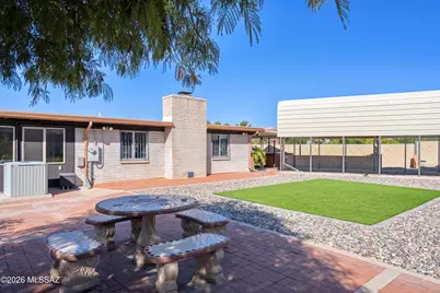 1821 S Rocky Mountain Drive, Tucson, AZ 85710 - Photo 23