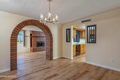 1821 S Rocky Mountain Drive, Tucson, AZ 85710 - Photo 5
