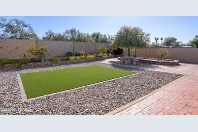 1821 S Rocky Mountain Drive, Tucson, AZ 85710 - Photo 21