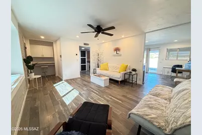 8271 E Kenyon Drive, Tucson, AZ 85710 - Photo 5