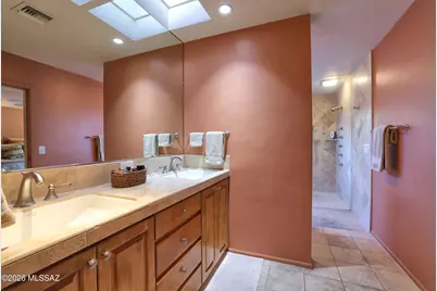 8452 N Nob Hill Drive, Tucson, AZ 85742 - Photo 31