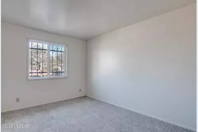 1238 S Camino Seco, Tucson, AZ 85710 - Photo 33
