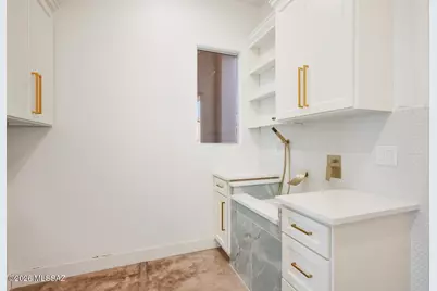 11790 N Migitty Lane, Tucson, AZ 85742 - Photo 9