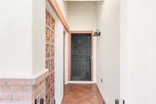 1311 W Calle Serrano, Green Valley, AZ 85622 - Photo 3