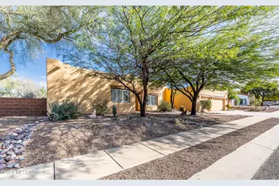 250 N Eastern Slope Loop, Tucson, AZ 85748 - Photo 1
