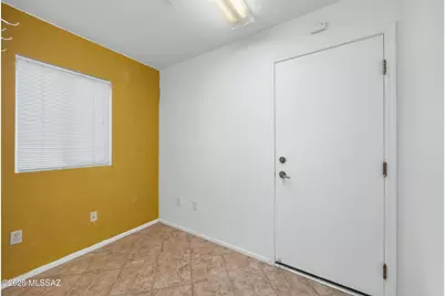 2395 E Nasturtium Street, Oro Valley, AZ 85755 - Photo 15