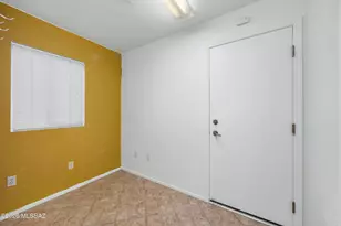 2395 E Nasturtium St, Oro Valley, AZ 85755 - Photo 15