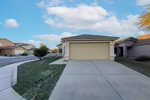 9986 E Apache Rain Dr, Tucson, AZ 85748 - Photo 1