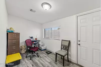 9931 E Banister Drive, Tucson, AZ 85730 - Photo 13