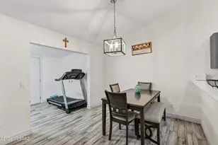 9931 E Banister Dr, Tucson, AZ 85730 - Photo 11