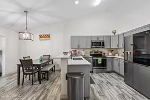 9931 E Banister Dr, Tucson, AZ 85730 - Photo 9