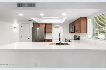 [Address not provided], Tucson, AZ 85710 - Photo 13