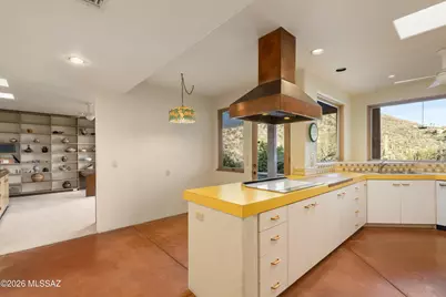 7001 N Ina Place, Tucson, AZ 85718 - Photo 33