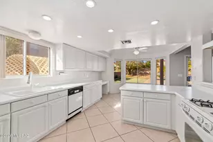 2964 W Corte Olivia, Tucson, AZ 85741 - Photo 15