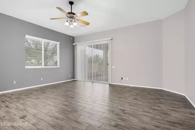 1252 S Desert Vista Drive, Tucson, AZ 85748 - Photo 11